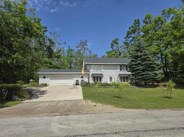 5500 Oley Lake Rd, Gaylord, MI 49735