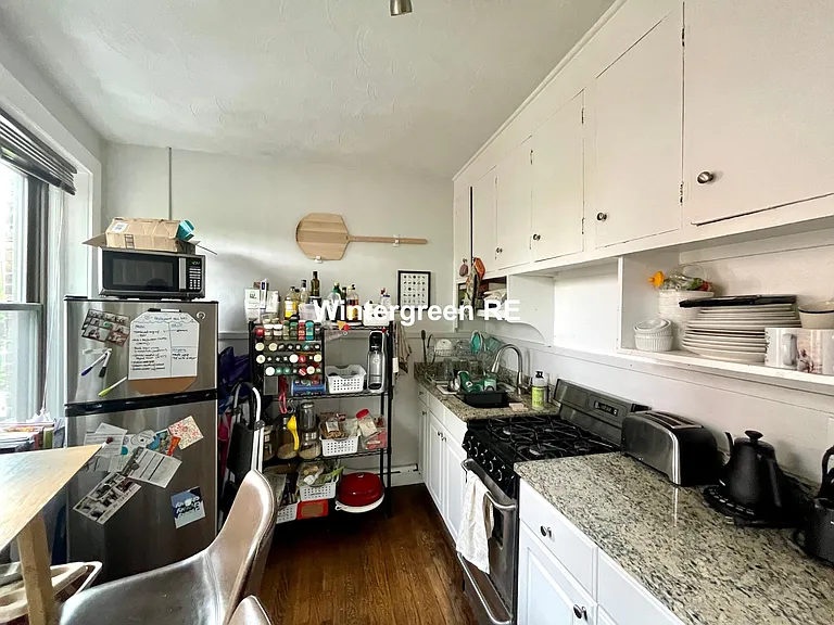 106 Willow St #3F — Photo 11