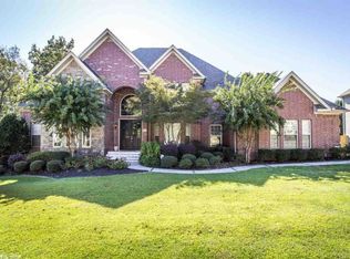 105 Courts Ln, Little Rock, AR 72223