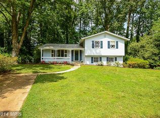 7948 Harwood Pl, Springfield, VA 22152