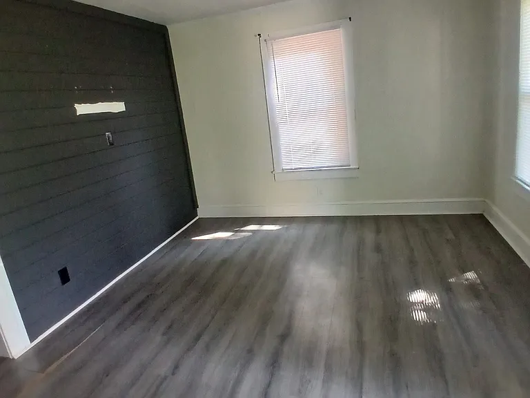 1910 Old Farmer Rd #1910 — Photo 1