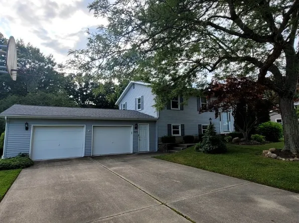 5370 Somerset Dr, Fairview, PA 16415