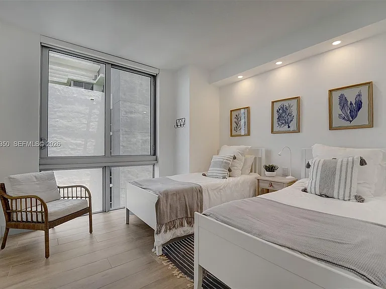 16385 Biscayne Blvd #3107 — Photo 21