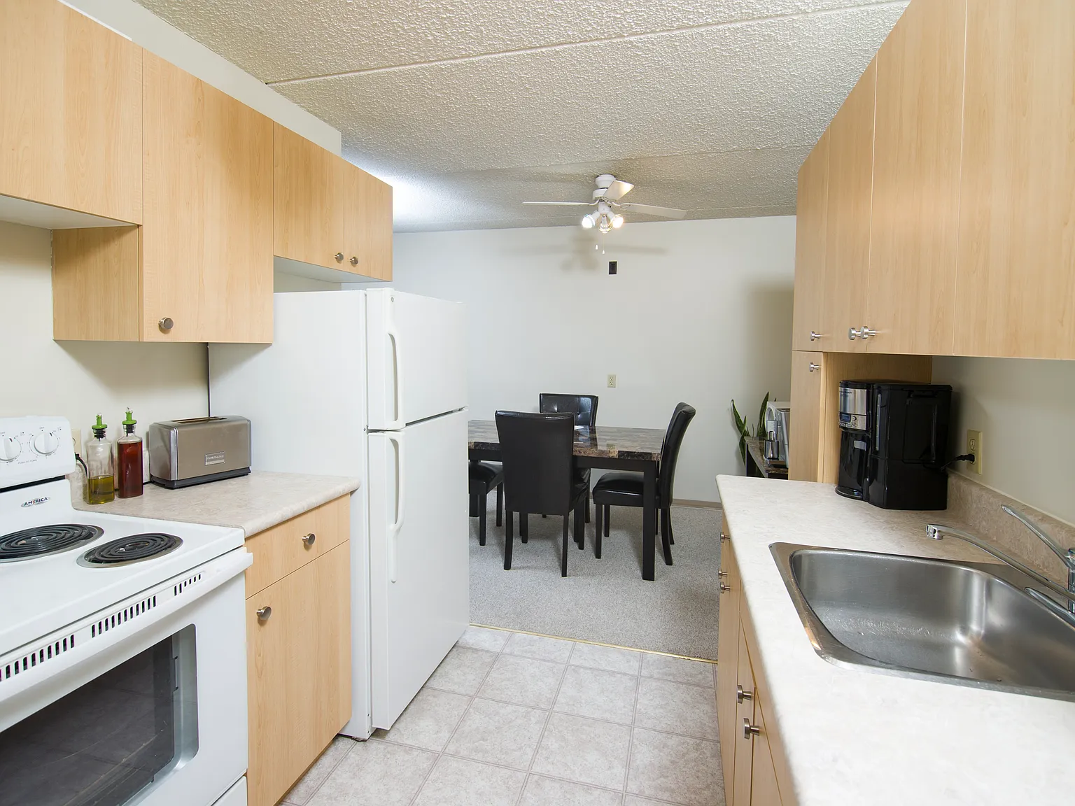 15 Mandalay Drive — Photo 4