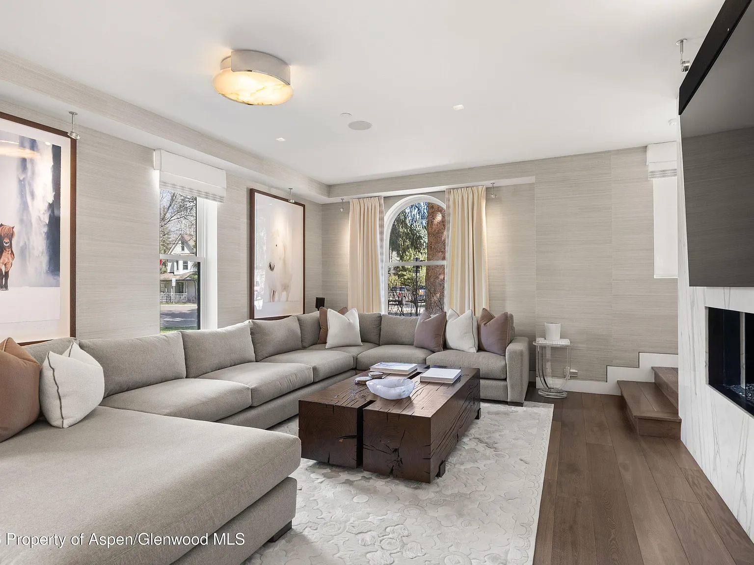 4 bed, 6.0 bath, 4125 sqft, $150,000 — Photo 3
