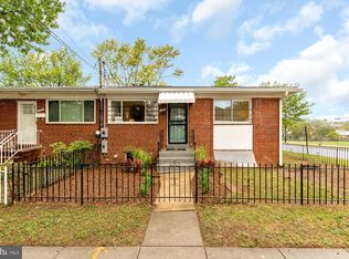 101 56th Pl SE, Washington, DC 20019