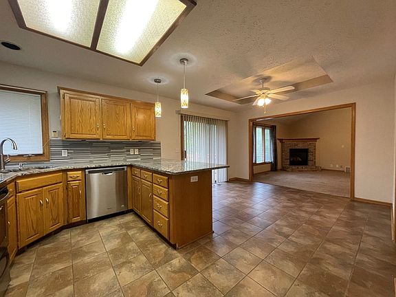 2nd image of 4014 Buccaneer Blvd