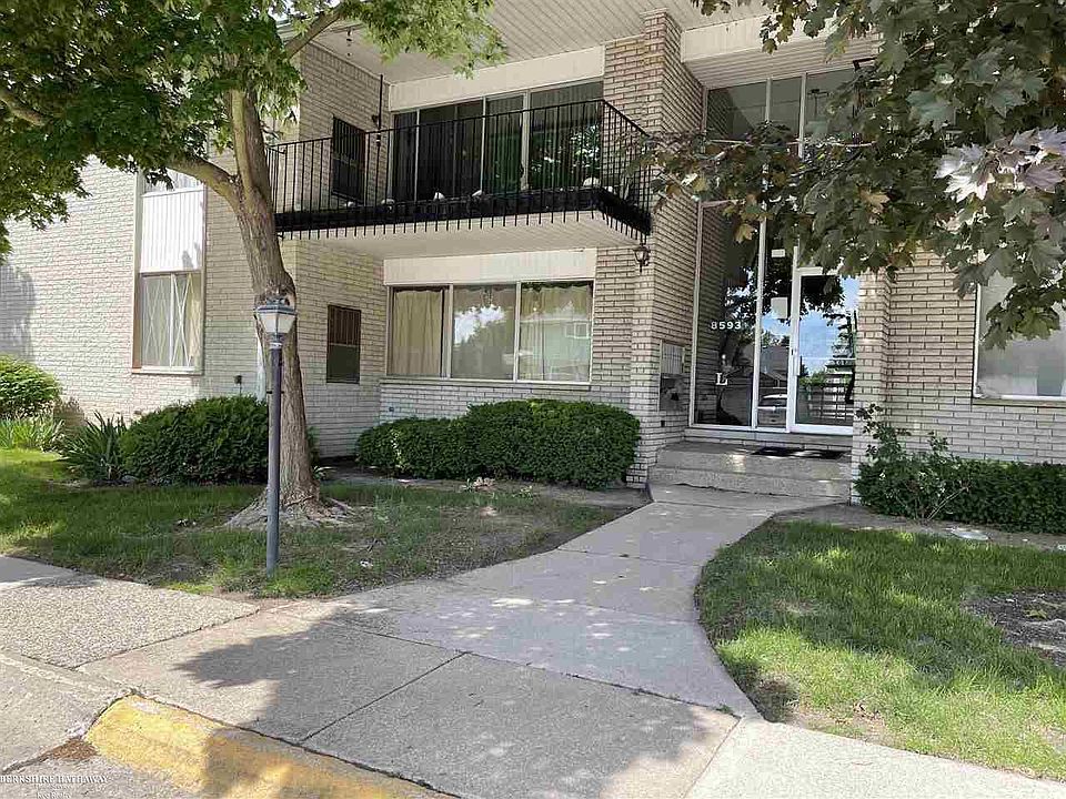 1st image of 8593 Kennedy Cir Unit 8