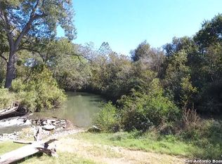 7146 Linne Rd, Seguin, TX 78155