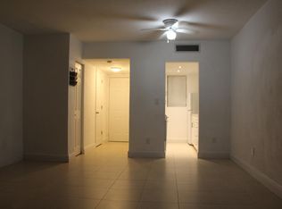 10907 N Kendall Dr #417, Miami, FL 33176