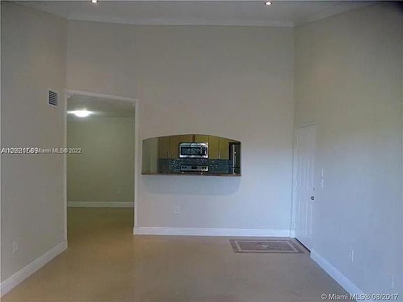 2nd image of 12124 Saint Andrews Pl APT 306