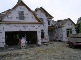 2005 Carol Ln, Cheswick, PA 15024