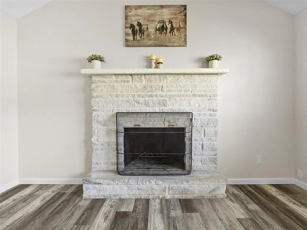 2 bed, 2.5 bath, 1800 sqft, $2,200 — Photo 4