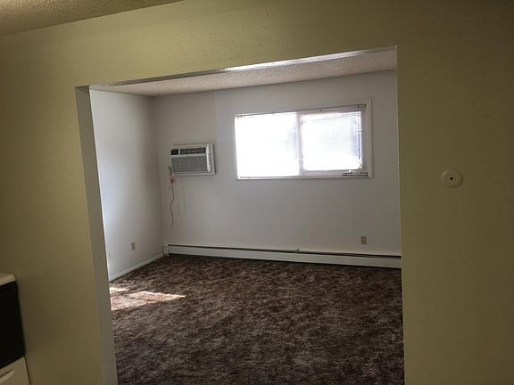 2nd image of 303 S Grant St APT 5