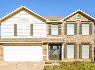 2317 Cromwell Dr, Arlington, TX 76018