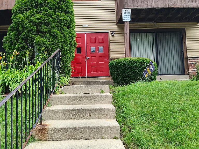 6010 W Calumet Rd #101-A — Photo 7