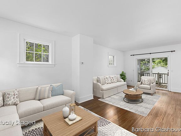 5th image of 855 Calvin Ave SE