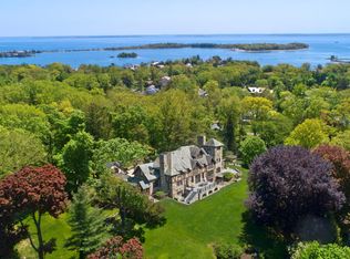 47 Carriglea Dr, Riverside, CT 06878