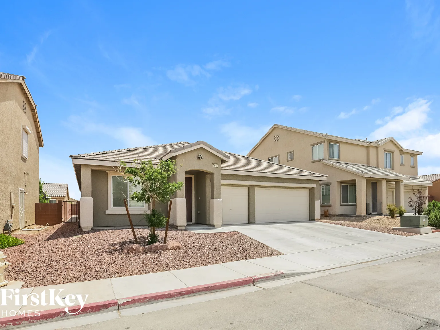 4 bed, 2.0 bath, 2212 sqft, $2,685 — Photo 2