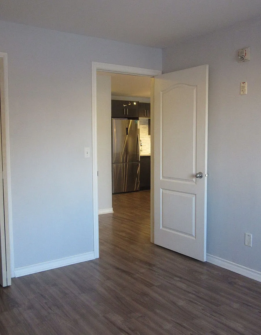 Park Place Eaux Claires condo — Photo 3