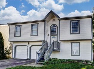 180 Charing Cross St, Galloway, OH 43119