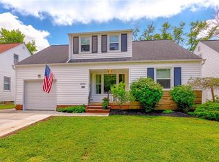 4894 S Sedgewick Rd, Lyndhurst, OH 44124