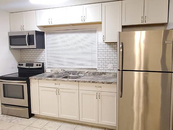 2nd image of 310 NW 13th Ave Unit B