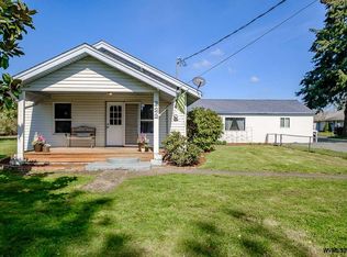 222 Vaughan Ln, Lebanon, OR 97355