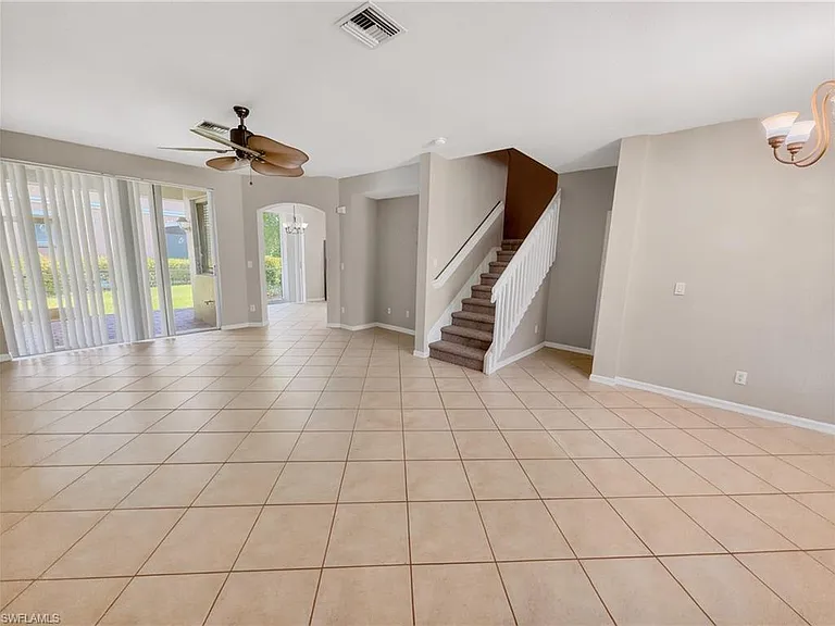 9706 Roundstone Cir — Photo 2
