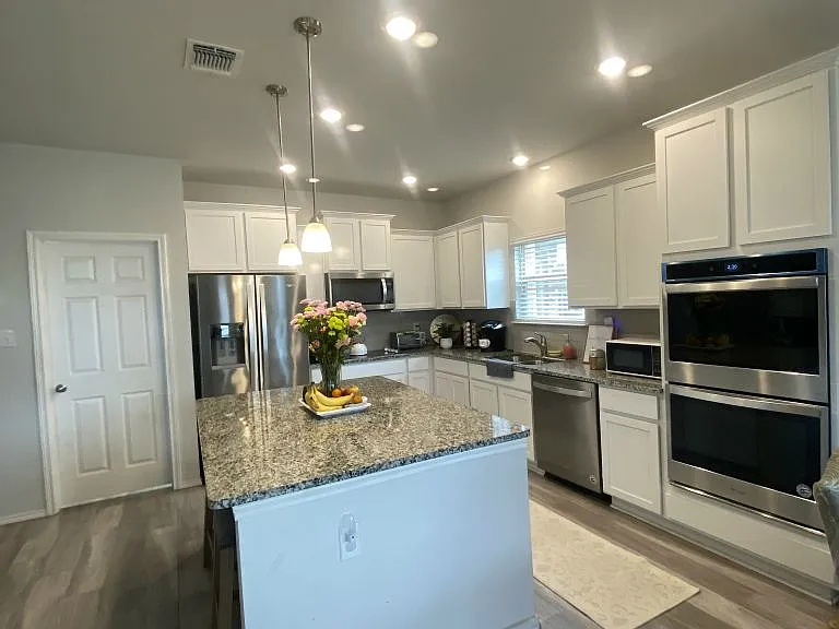 2611 Cortona St — Photo 8
