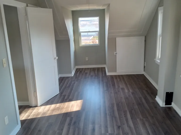 1705 Bainbridge St — Photo 11