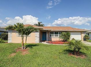 1917 Sky Dr, Clearwater, FL 33755