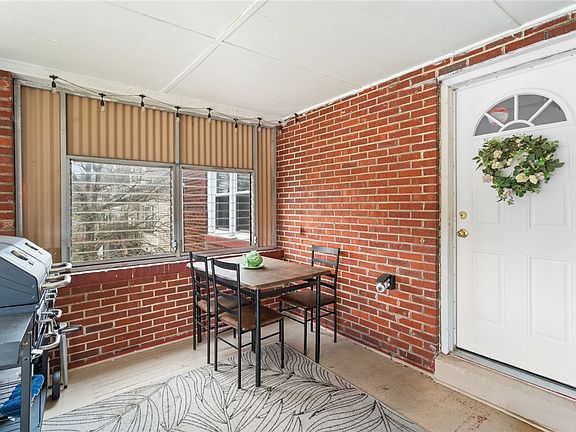 5th image of 2020 McKinney Rd