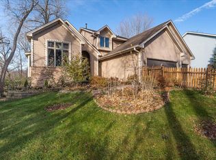 7087 Wellington Ln N, Maple Grove, MN 55369