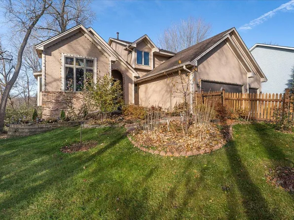 7087 Wellington Ln N, Maple Grove, MN 55369