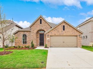 912 Water Canna Dr, Justin, TX 76247