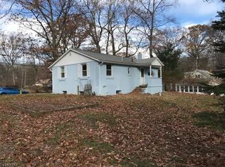 521 River Styx Rd, Hopatcong, NJ 07843
