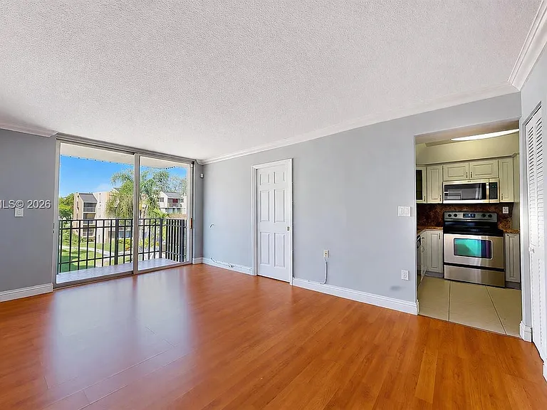 3581 SW 117th Ave #5-308 — Photo 11