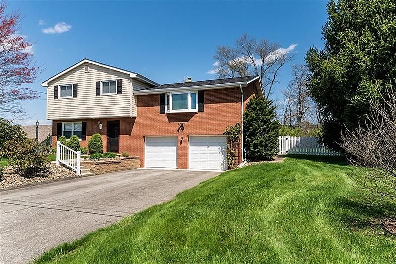1st image of 51 Deerfield Dr