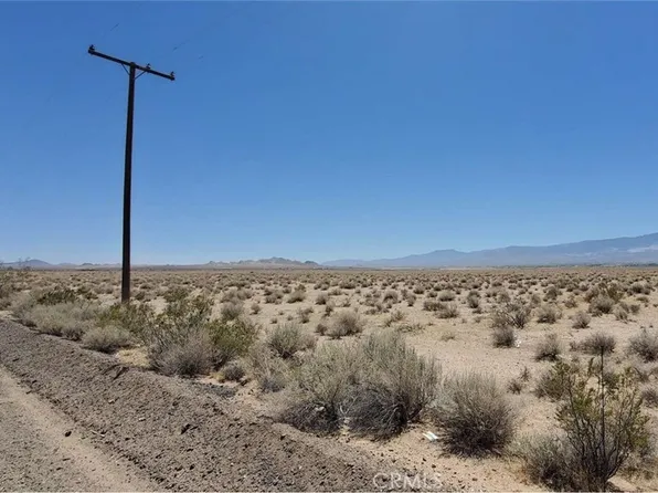 34549 N Northside Rd #46-77, Lucerne Valley, CA 92356