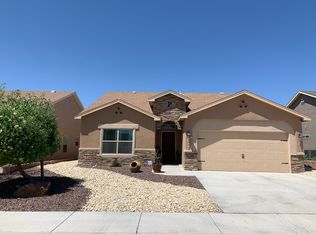 2003 Troy Dr, Carlsbad, NM 88220