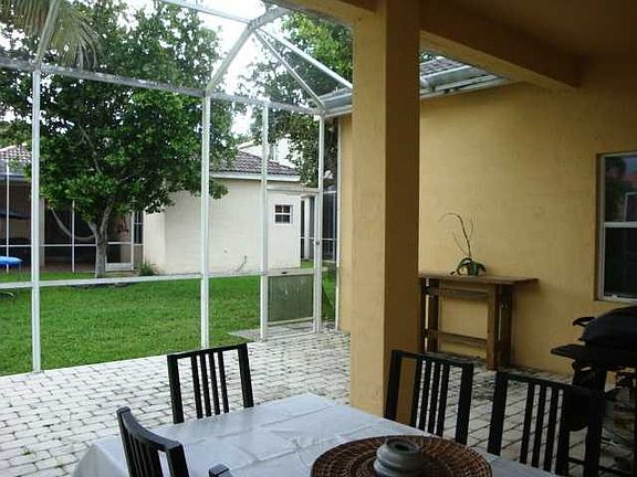4th image of 4413 Sago Cir