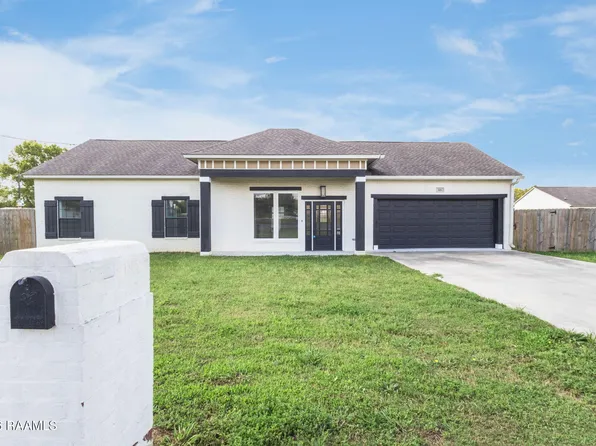 318 Compress Rd, Opelousas, LA 70570