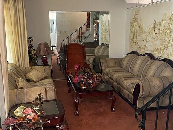 5th image of 318 Cotton Dr