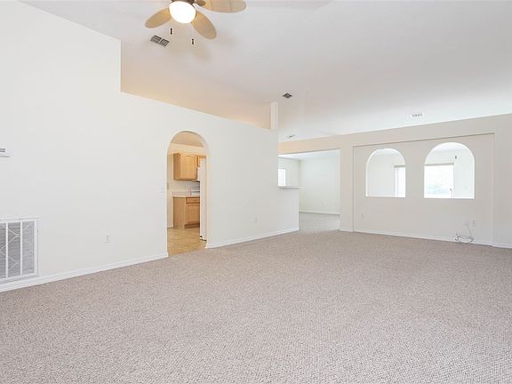 5th image of 101 King Arthur Ct
