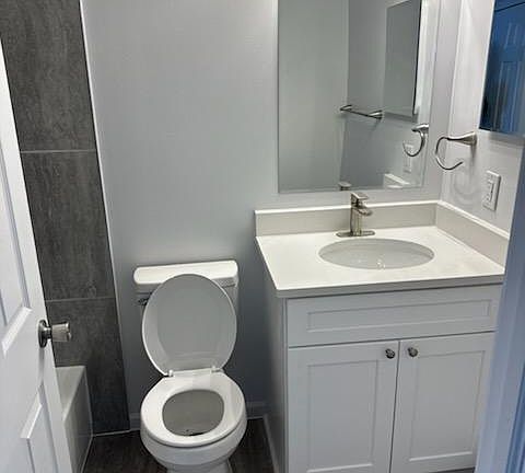3rd image of 4197 Ferris Ave #17675529