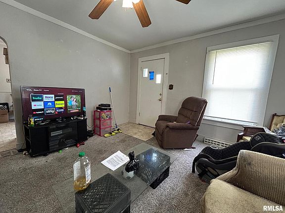 3rd image of 2119 Herbert St