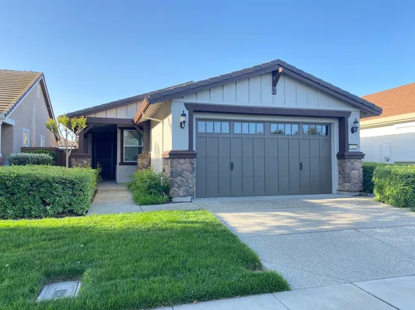 7820 Barnsley Way, Elk Grove, CA 95757