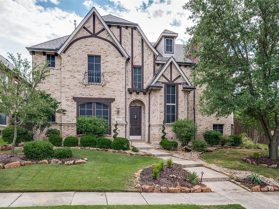 1st image of 11124 Berkeley Hall Ln