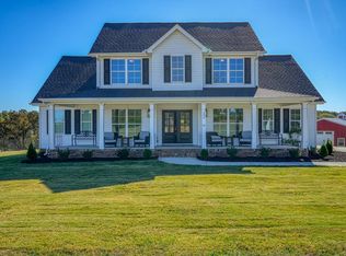 286 Rhodes Rd, Woodruff, SC 29388